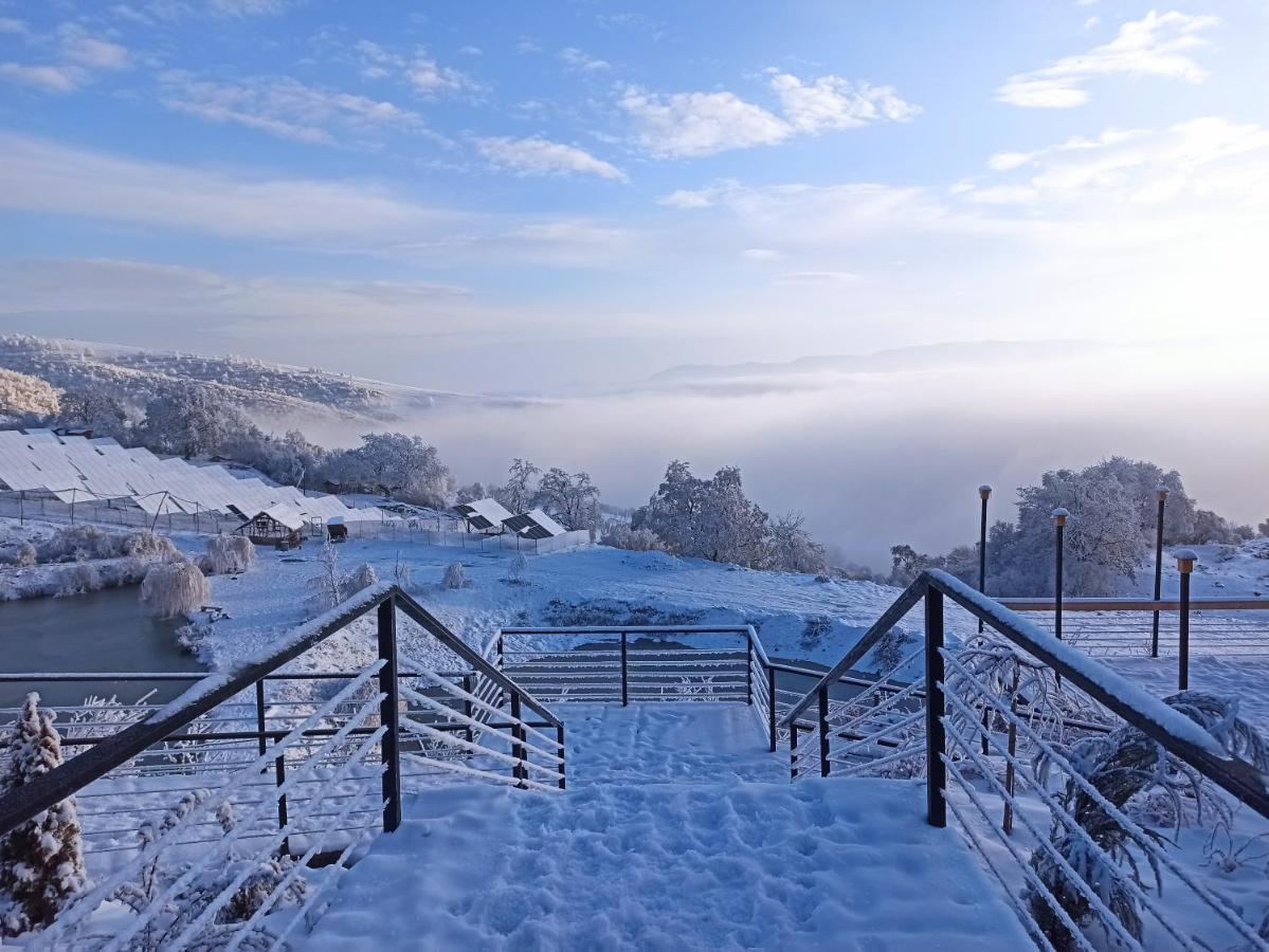 Apaga Resort Idzjevan Buitenkant foto