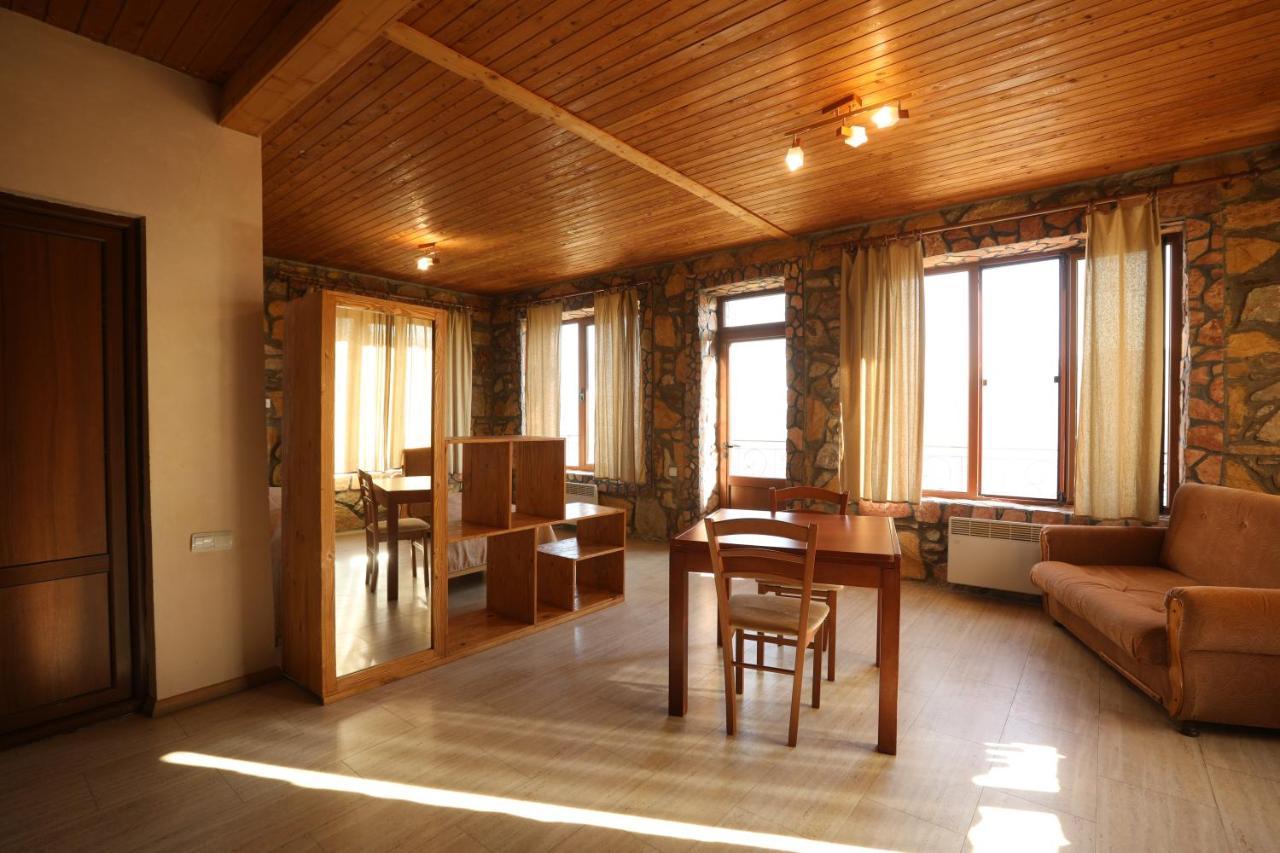 Apaga Resort Idzjevan Buitenkant foto