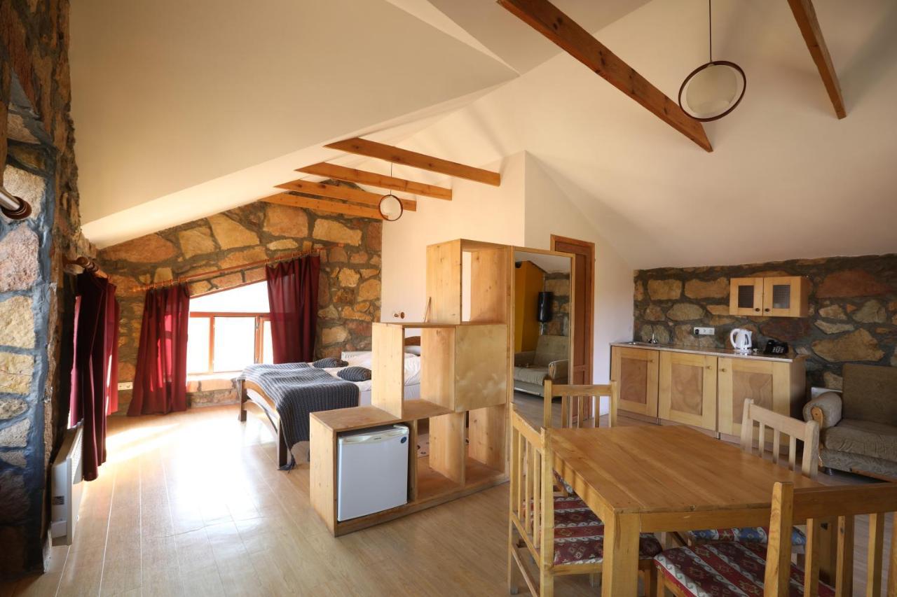 Apaga Resort Idzjevan Buitenkant foto