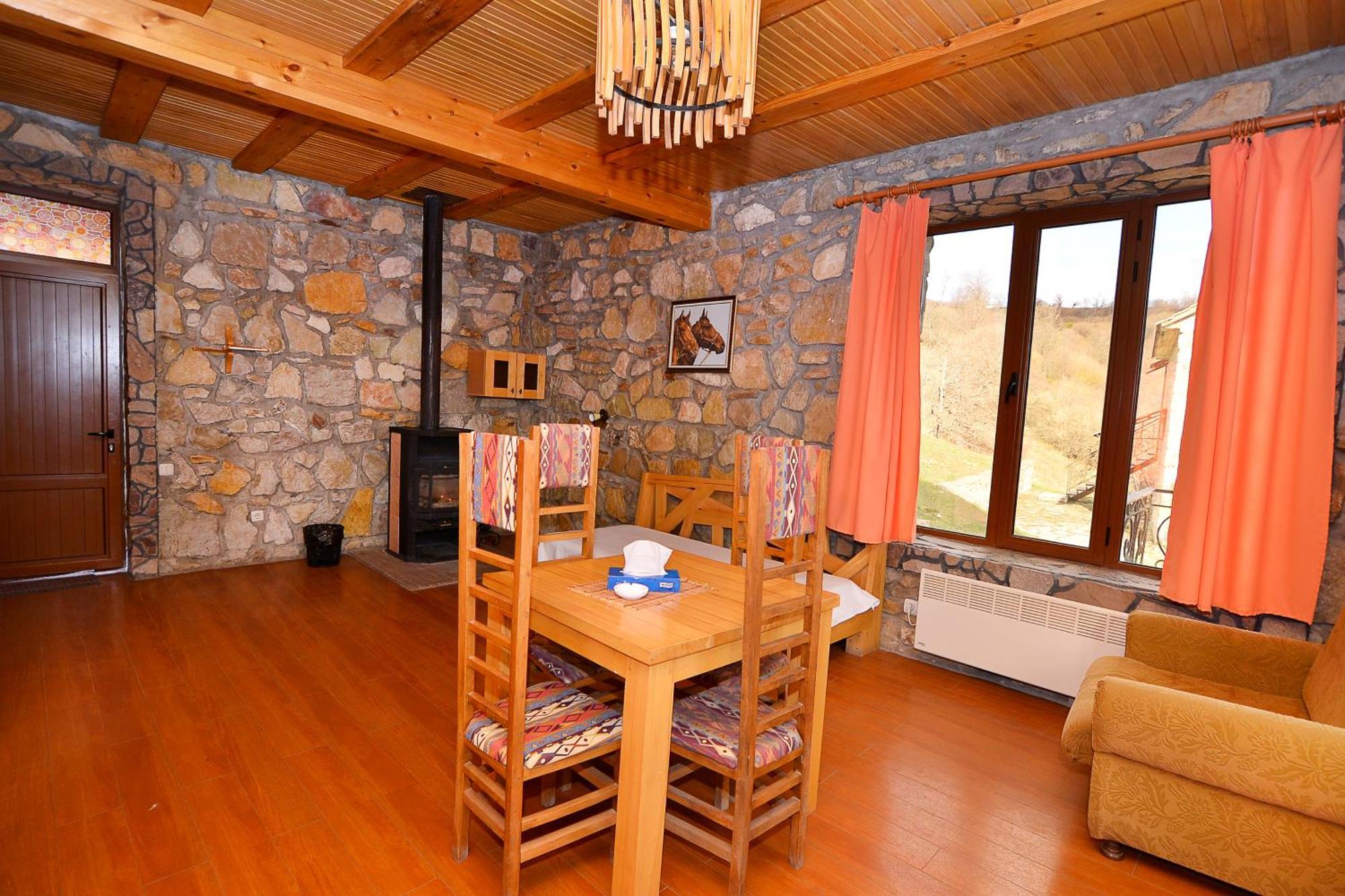 Apaga Resort Idzjevan Kamer foto